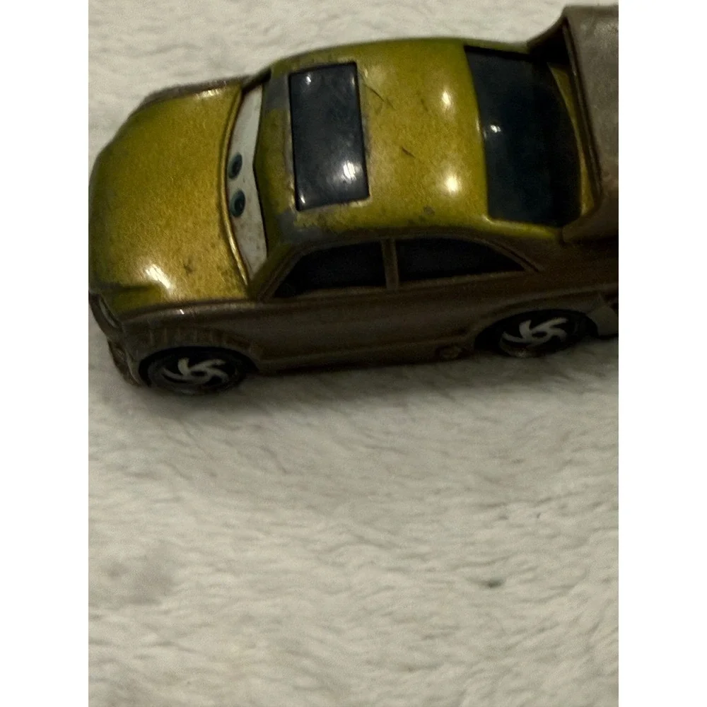 Disney Pixar Cars Kaa Reesu & Holley Shiftwell Diecast Metal Toy Car 1:55 Scale‎